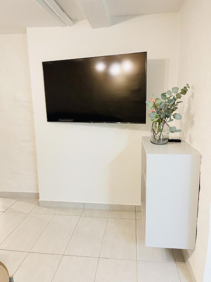 Aday - Aalborg Mansion - Charming 3 Bedroom Apartment Exterior foto